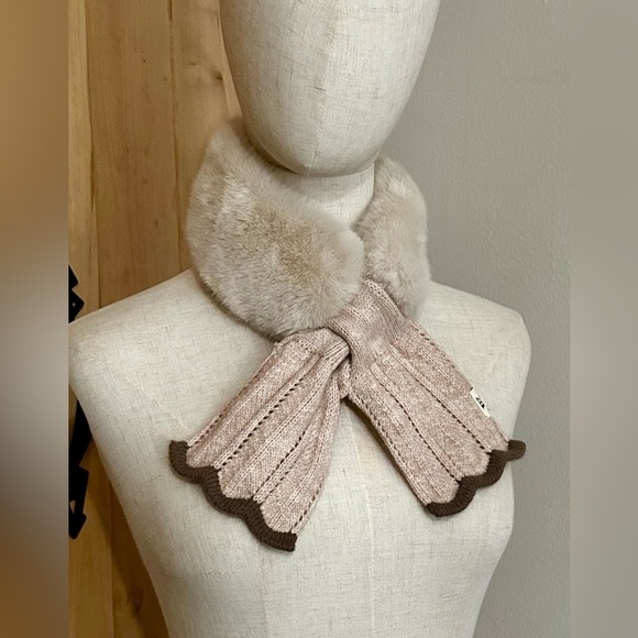 NWOT Beige Brown Faux Fur Knit Scarf Collar Neck Warmer - Picture 2 of 4